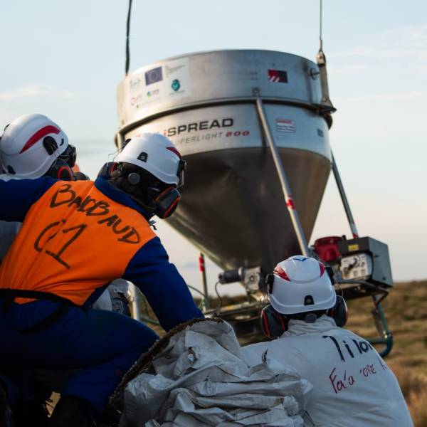 The aerial baiting of Amsterdam Island targeting its introduced rodents has been completed